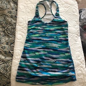 Lululemon tank top
